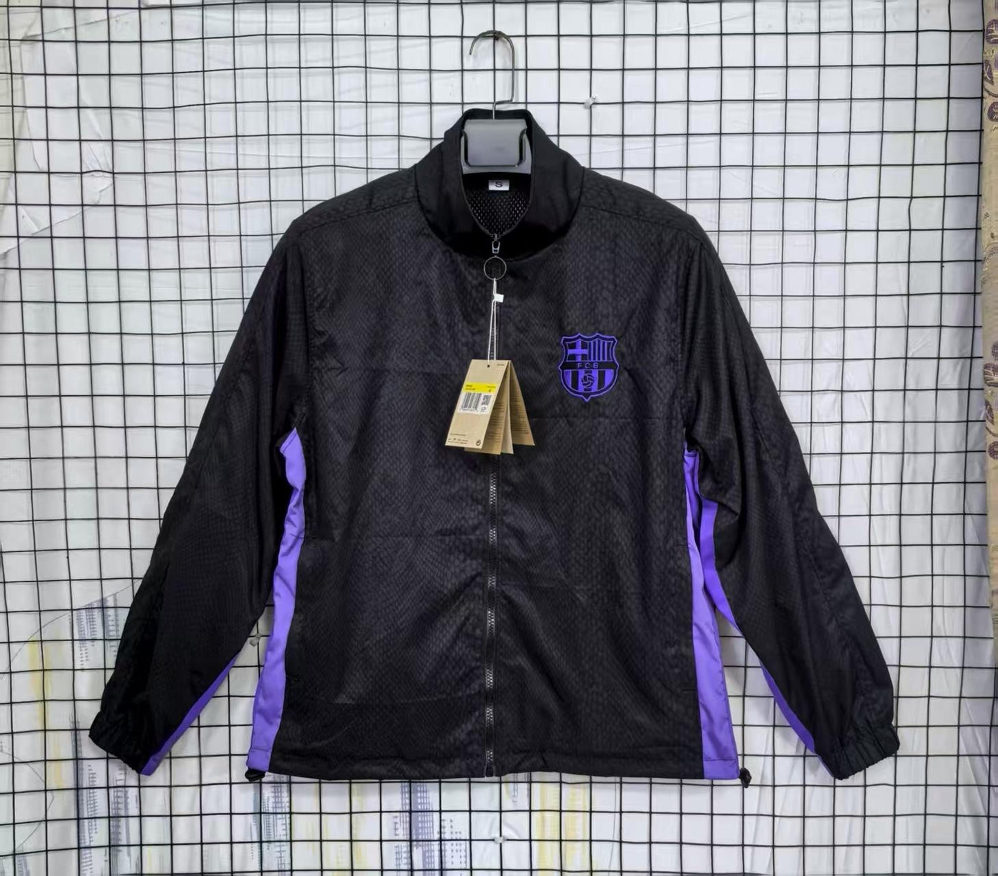 2025-26 Barcelona Retro Thick Embroidered Fully Waterproof Windbreaker S-2XL