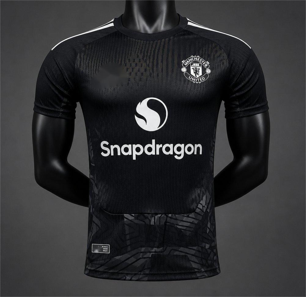 2026-27 Manchester United Black Goalkeeper Player S-2XL