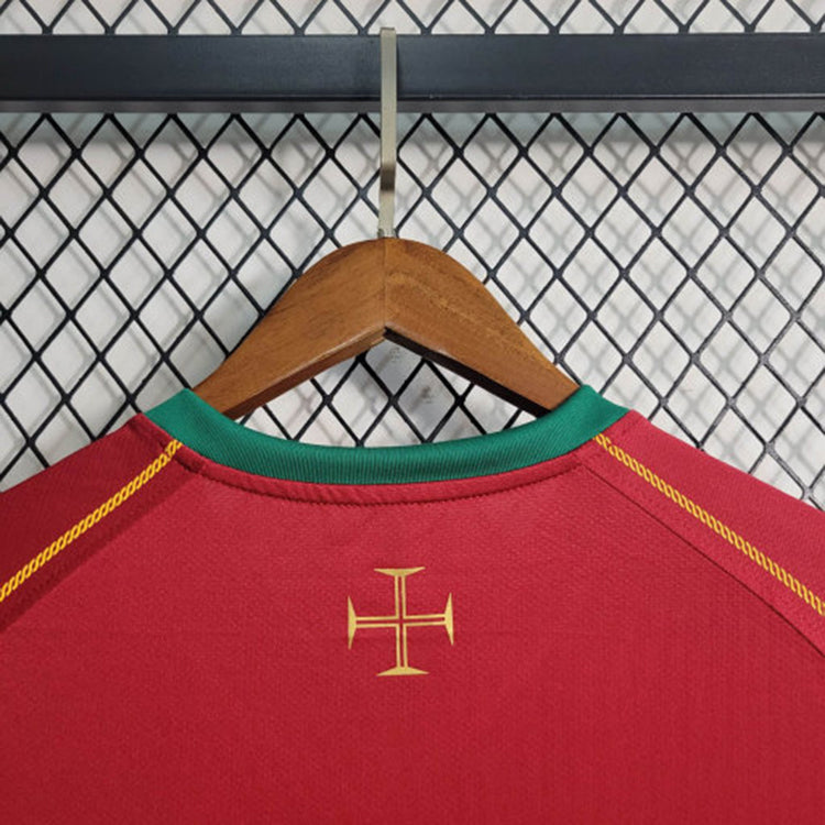 Retro 2006 Portugal Home Size S-XXL