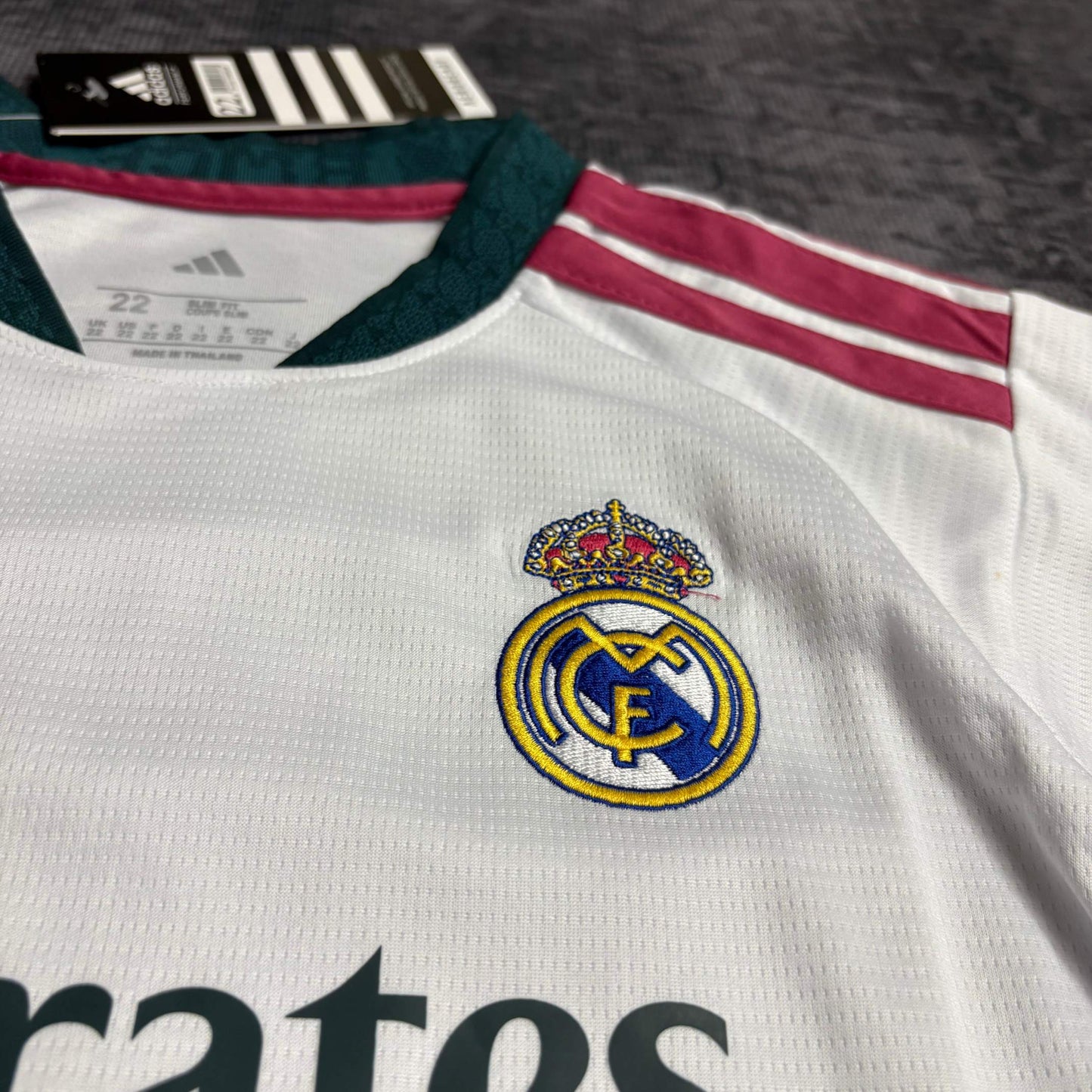 2026-27 Real Madrid Heimtrikot Kinder GRÖSSE 16-28