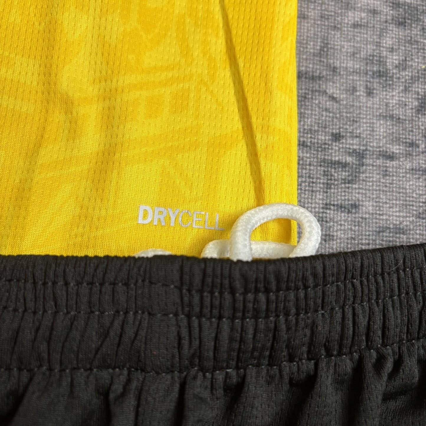 2026-27 BVB Home (vadafone) KIDS 16-28