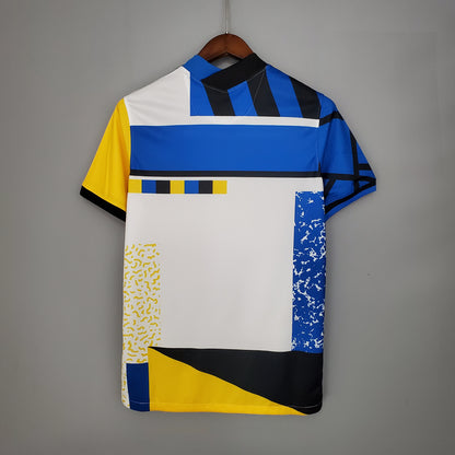 20-21 Inter Milan fourth away