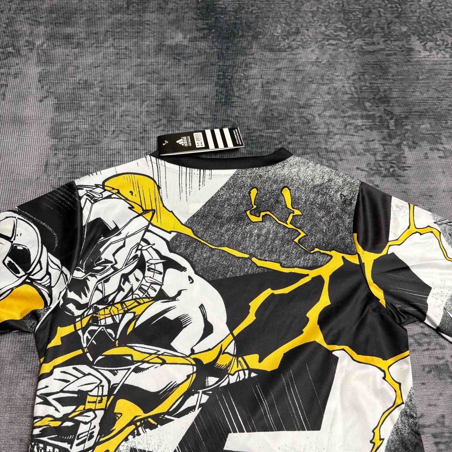 2026-27 Real Madrid Edición Especial Tallas Infantiles 16-28