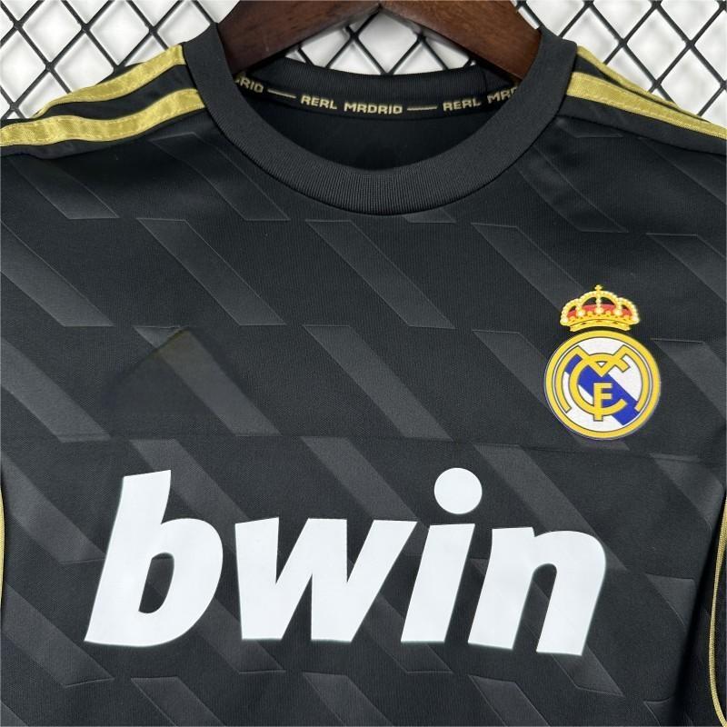 Camiseta retro de manga larga local del Real Madrid 2017-18 para niños, talla 16-28