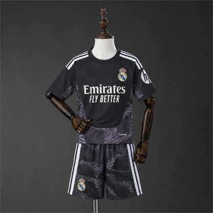 2026-27 Real Madrid Real Madrid Goalkeeper Kids Size 16-28