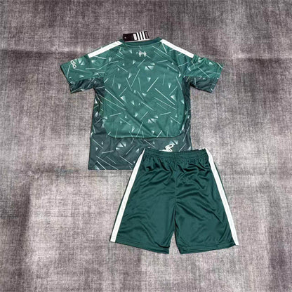 2026-27 Liverpool Goalkeeper Green Kids Size 16-28