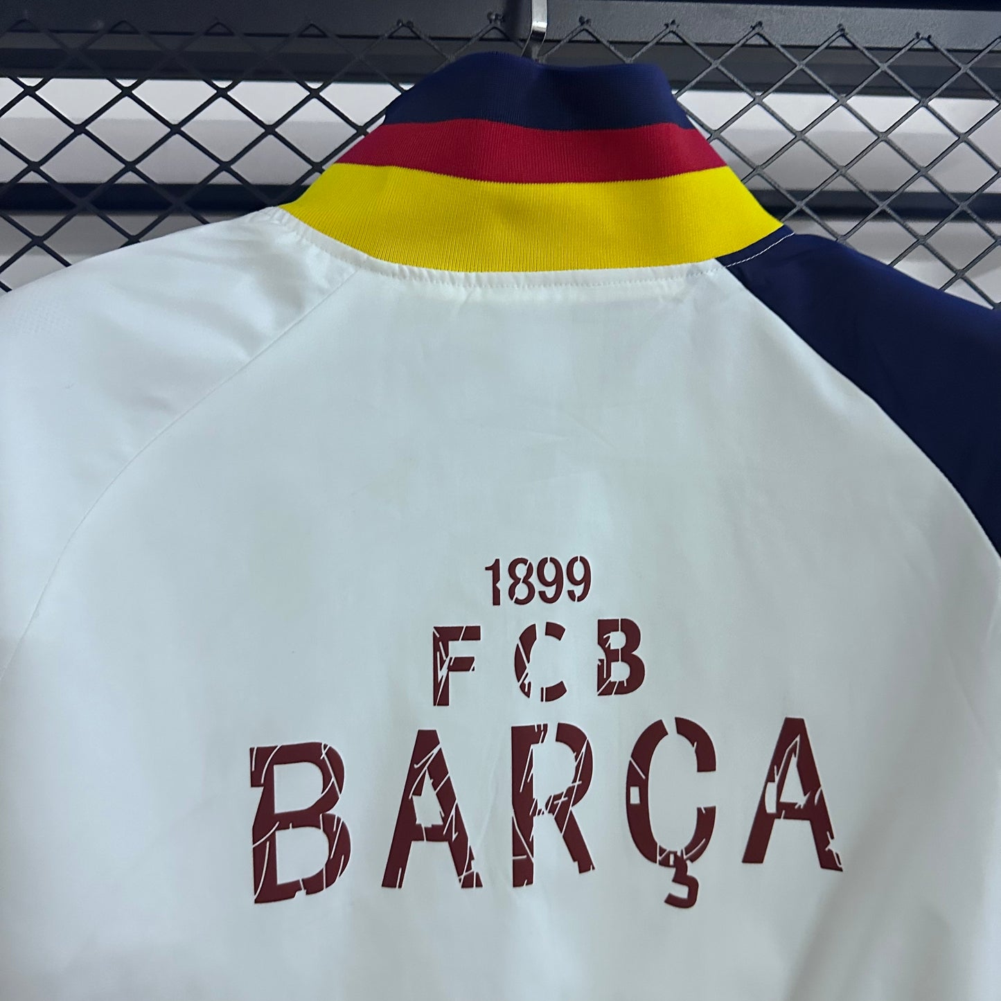 2025-26 Barcelona White Windbreaker S-2XL