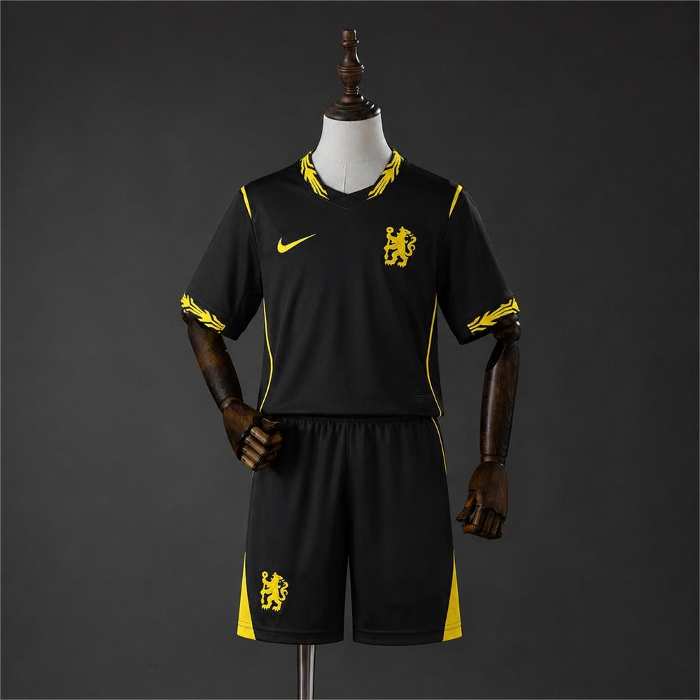 2026-27 Chelsea extérieure noire enfants taille 16-28