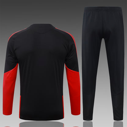 2026-27 Manchester United Black Half Zip Training Suit Adults Or Children