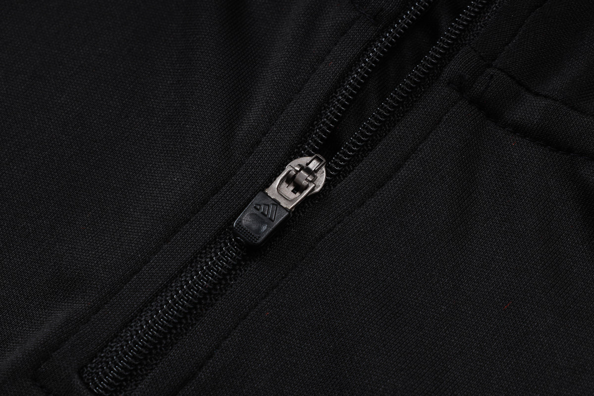 2026-27 Manchester United Black Half Zip Training Suit Adults Or Children