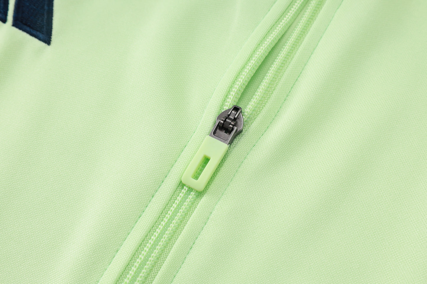 2023-24 Paris Saint-Germain PSG BEIGE Trainingsanzug-Set