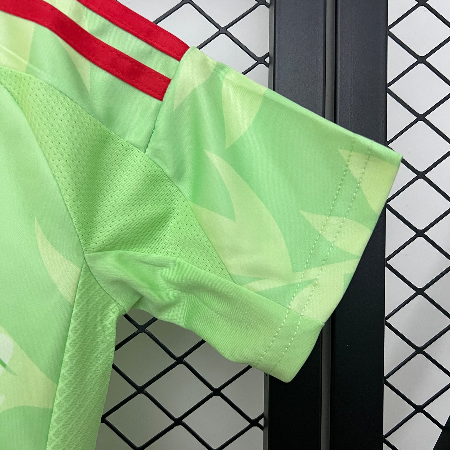 Camiseta de visitante de Italia para niños 2024, talla 16-28