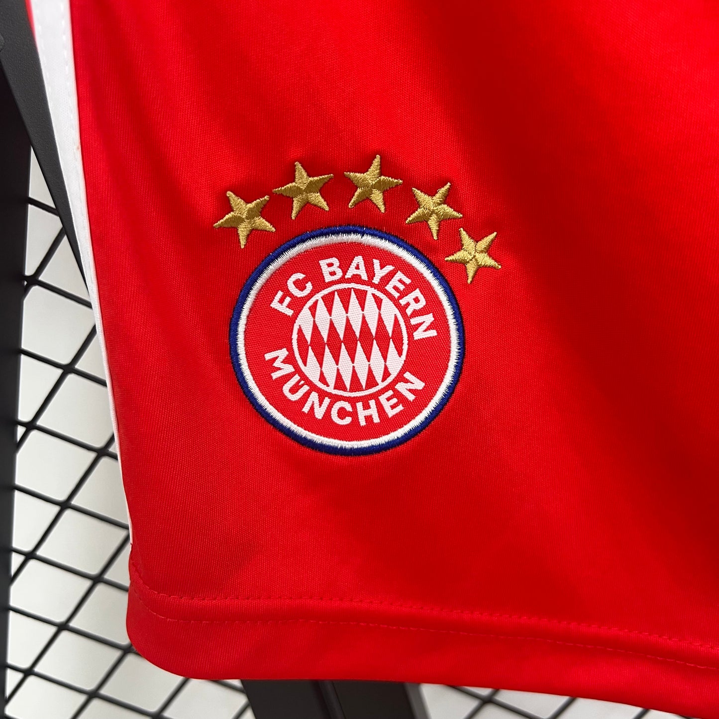 Pantalón corto local del Barcelona 2024-25 S-2XL