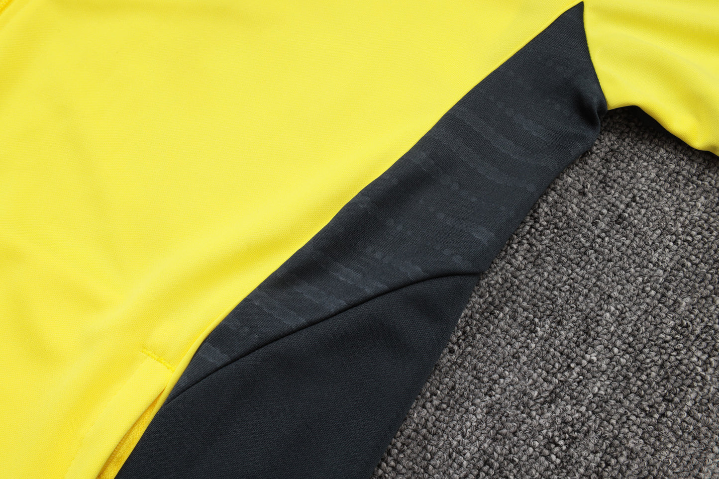 Conjunto de entrenamiento morado Edición especial del Real Madrid 2024-25 S-2XL