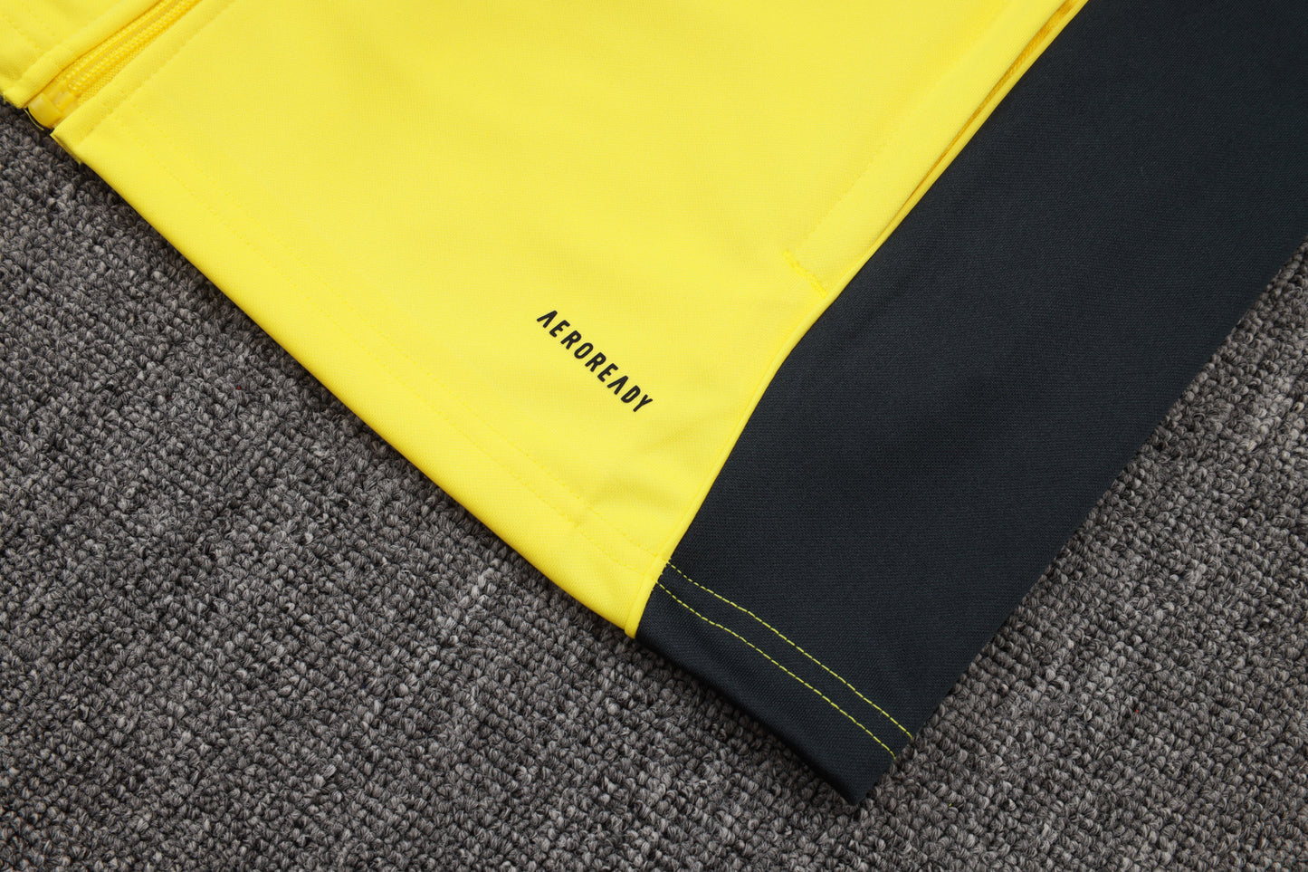 Conjunto de entrenamiento morado Edición especial del Real Madrid 2024-25 S-2XL