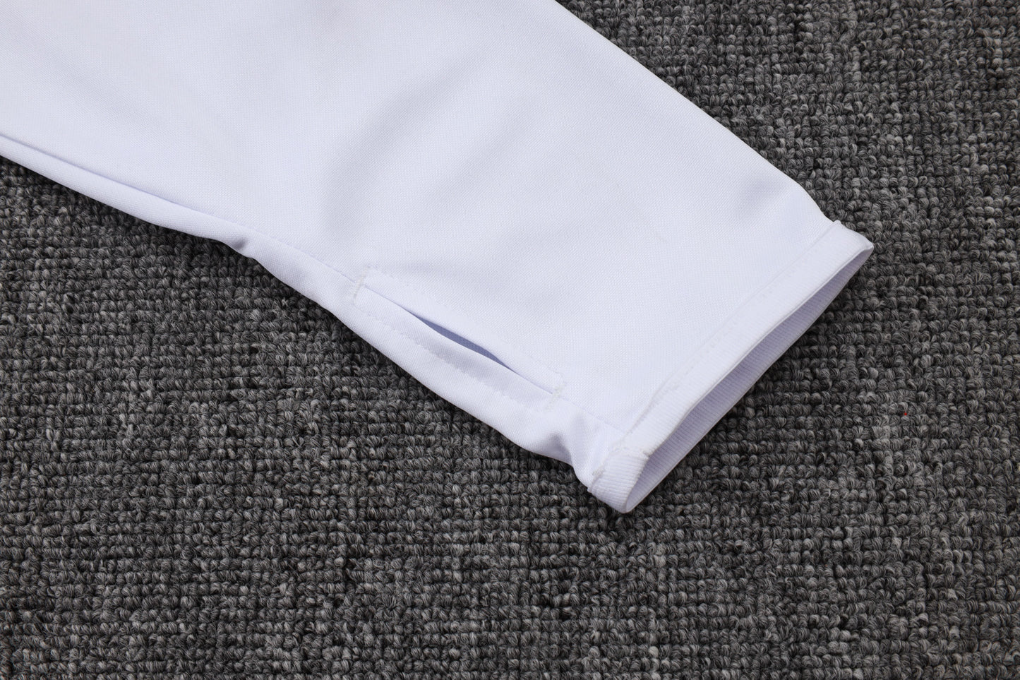 Conjunto de entrenamiento rojo del Barcelona 2024-25 (tallas S-2XL)