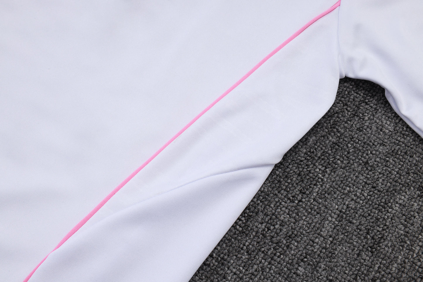 Conjunto de entrenamiento rojo del Barcelona 2024-25 (tallas S-2XL)