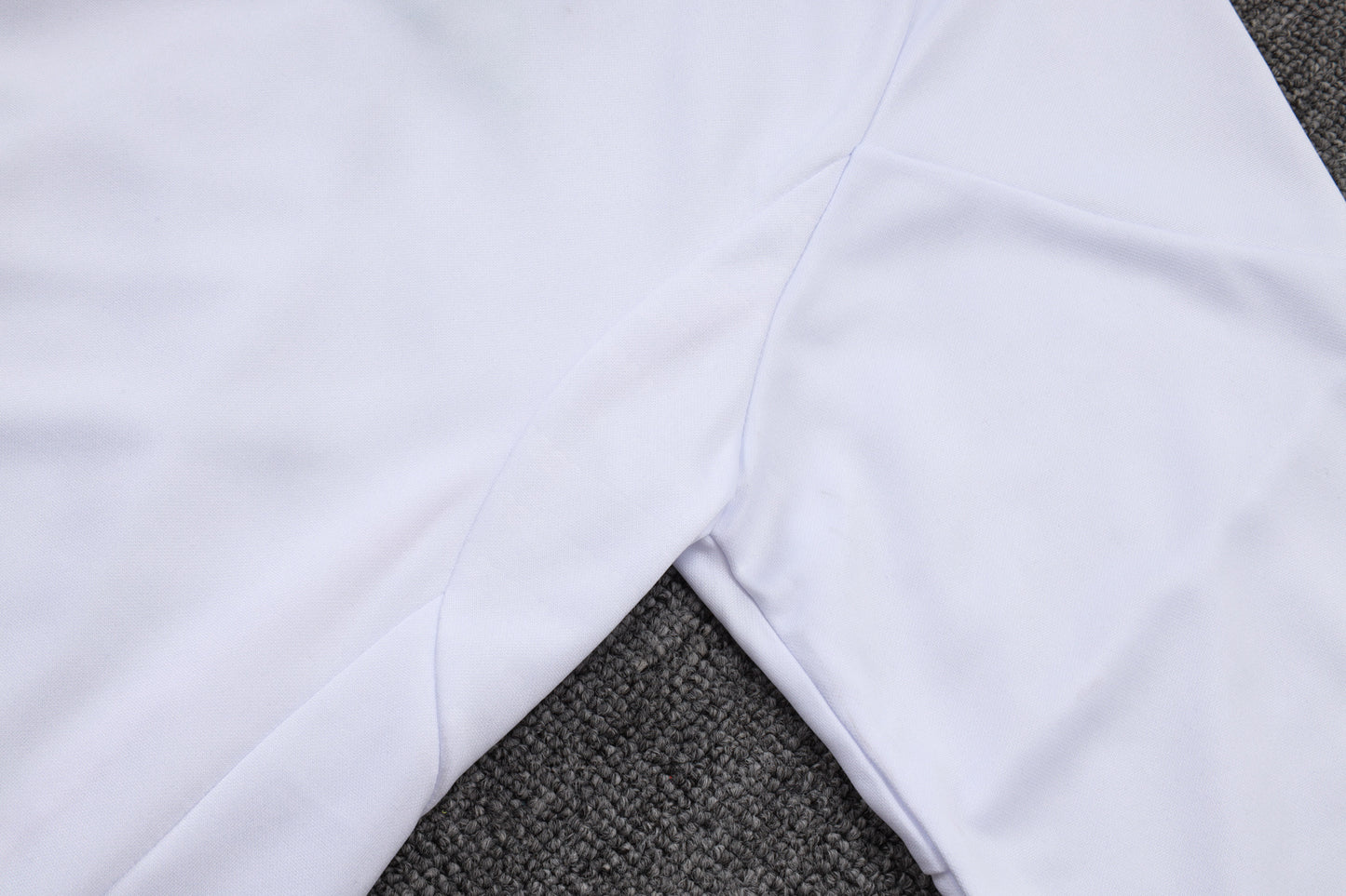 Conjunto de entrenamiento rojo del Barcelona 2024-25 (tallas S-2XL)