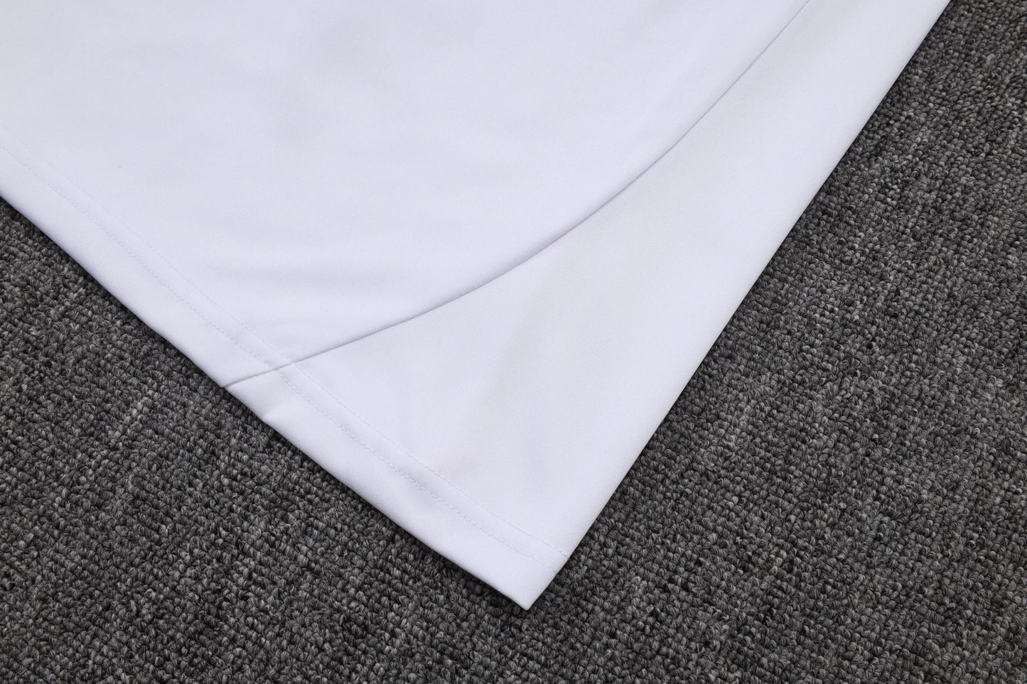 Conjunto de entrenamiento rojo del Barcelona 2024-25 (tallas S-2XL)