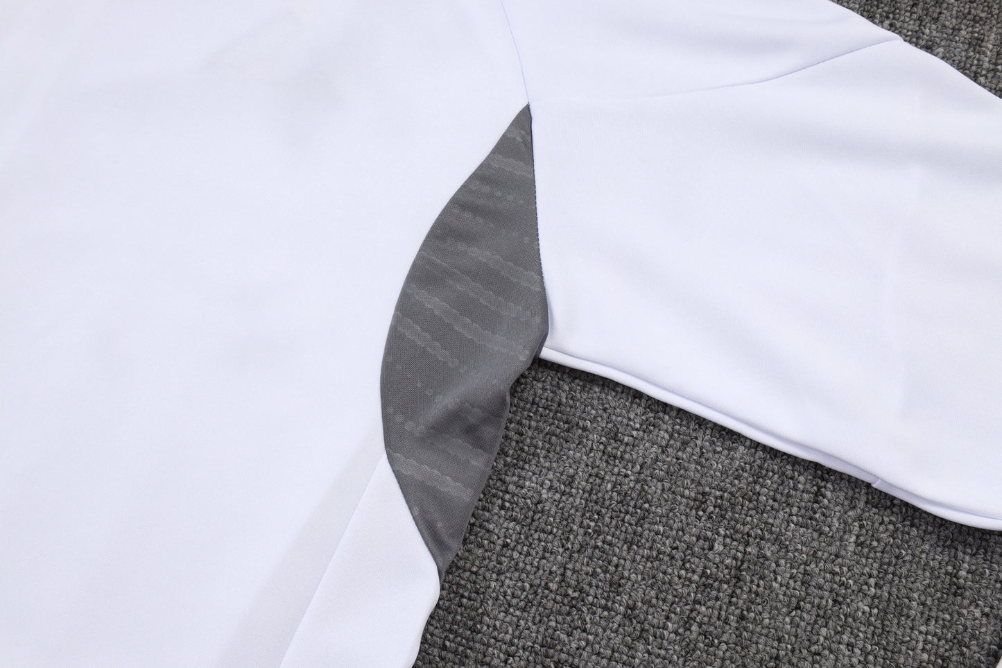 Conjunto de entrenamiento rojo del Barcelona 2024-25 (tallas S-2XL)