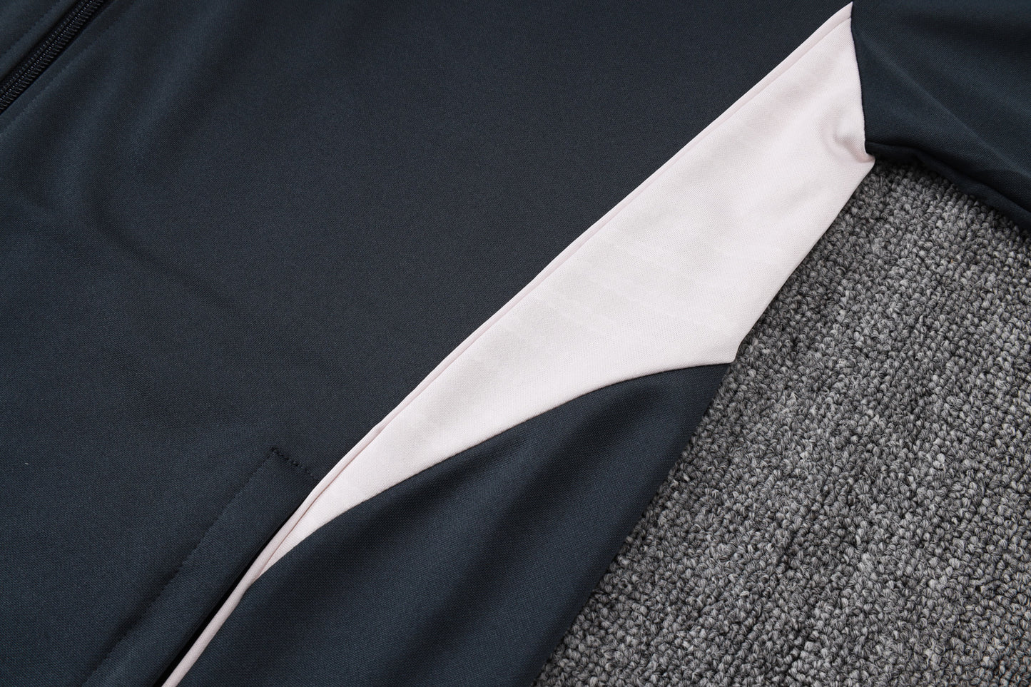 2023-24 Paris Saint-Germain PSG BEIGE Trainingsanzug-Set