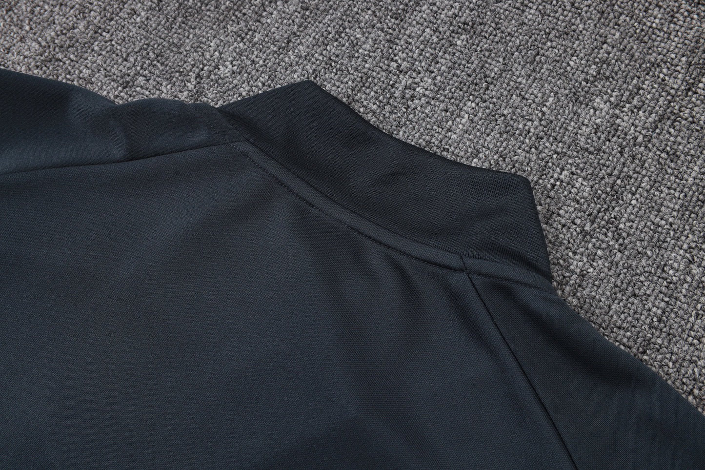 2023-24 Paris Saint-Germain PSG BEIGE Trainingsanzug-Set