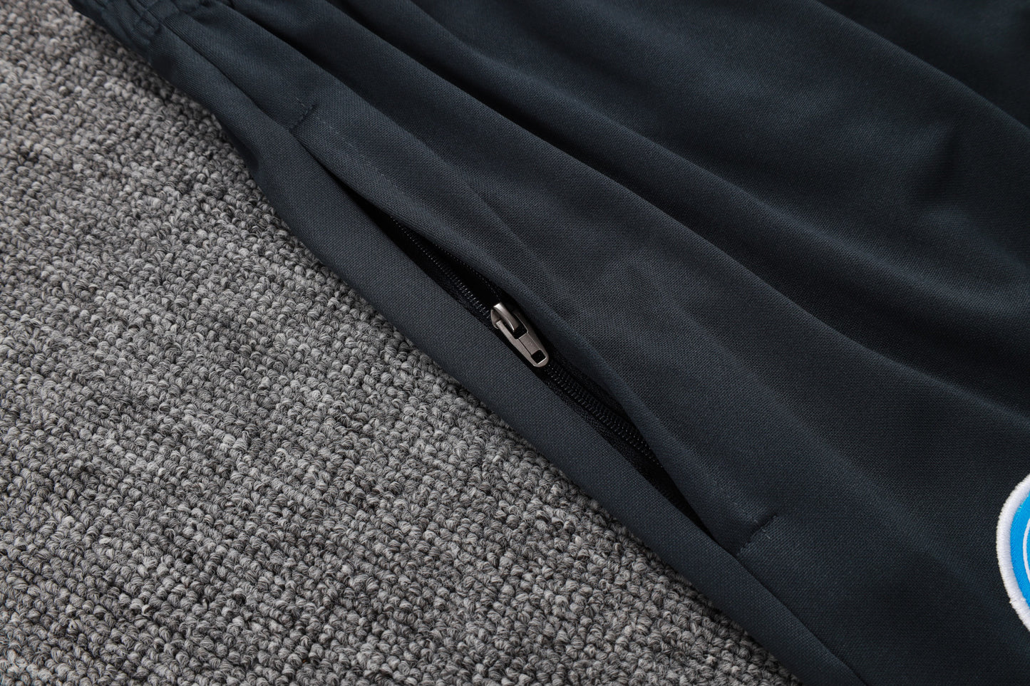 Conjunto de entrenamiento rojo del Barcelona 2024-25 (tallas S-2XL)