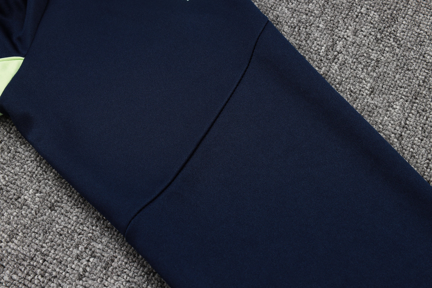 Conjunto de entrenamiento morado Edición especial del Real Madrid 2024-25 S-2XL