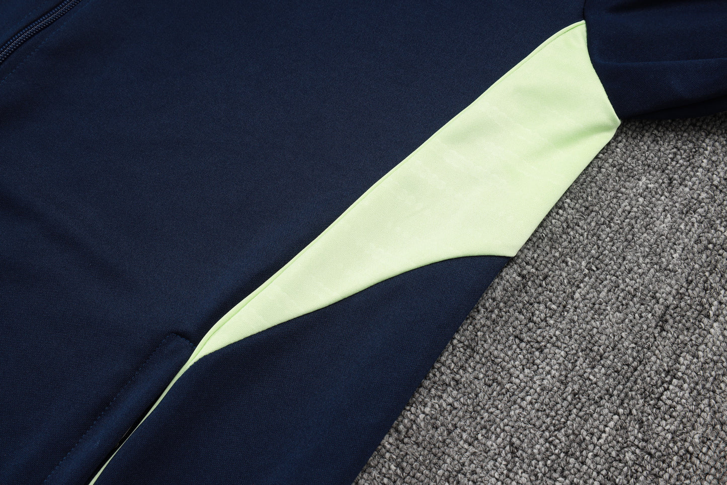 Conjunto de entrenamiento morado Edición especial del Real Madrid 2024-25 S-2XL