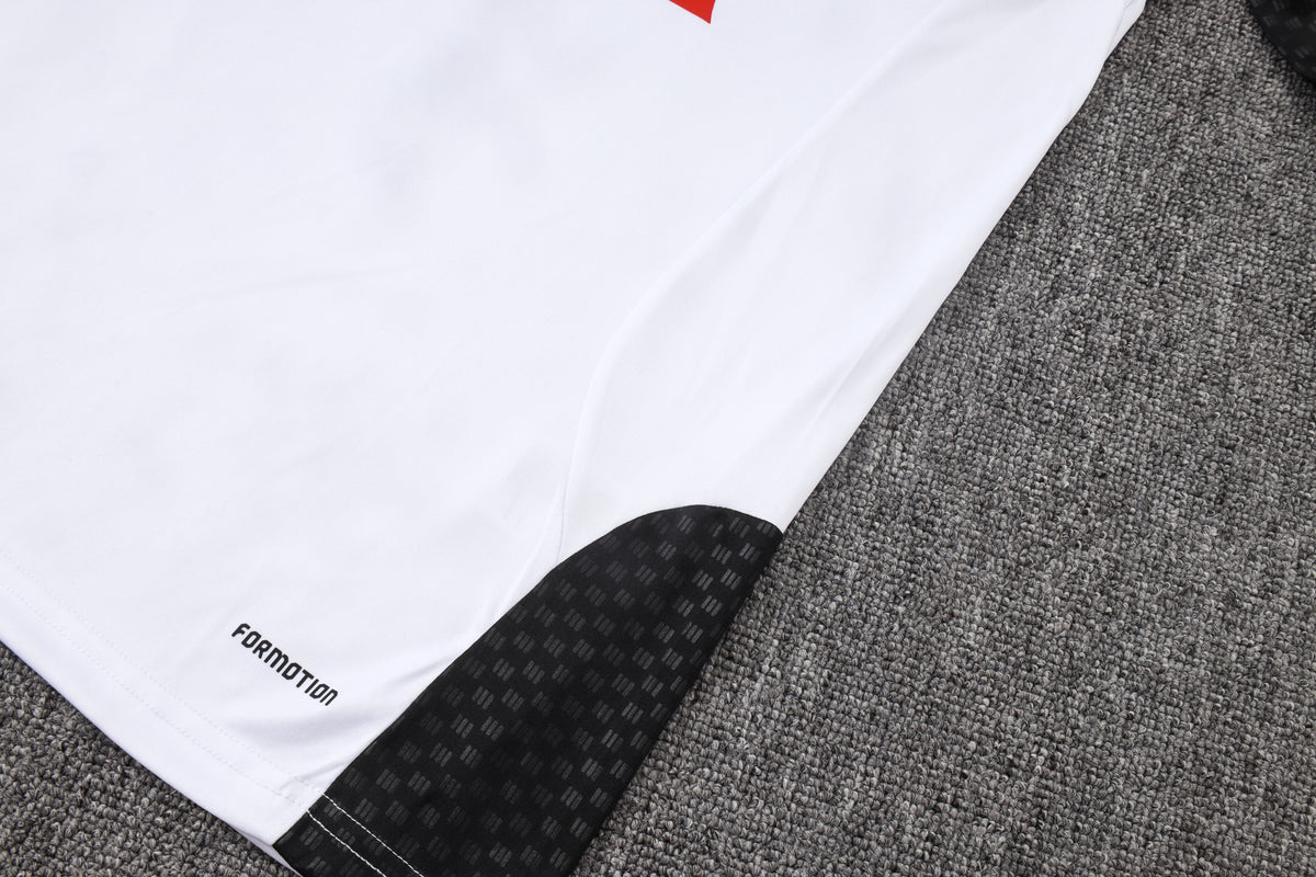 2026-27 Liverpool White Half Zip Training Suit Adults Or Children