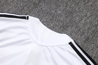 2026-27 Liverpool White Half Zip Training Suit Adults Or Children