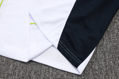 Conjunto de entrenamiento rojo del Barcelona 2024-25 (tallas S-2XL)