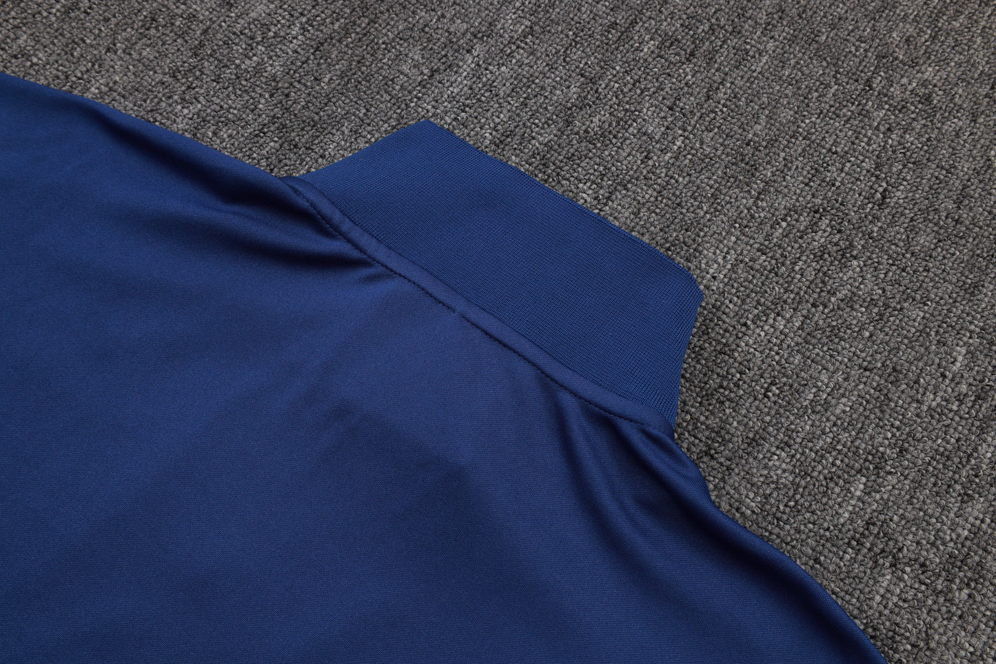 Conjunto de entrenamiento morado Edición especial del Real Madrid 2024-25 S-2XL