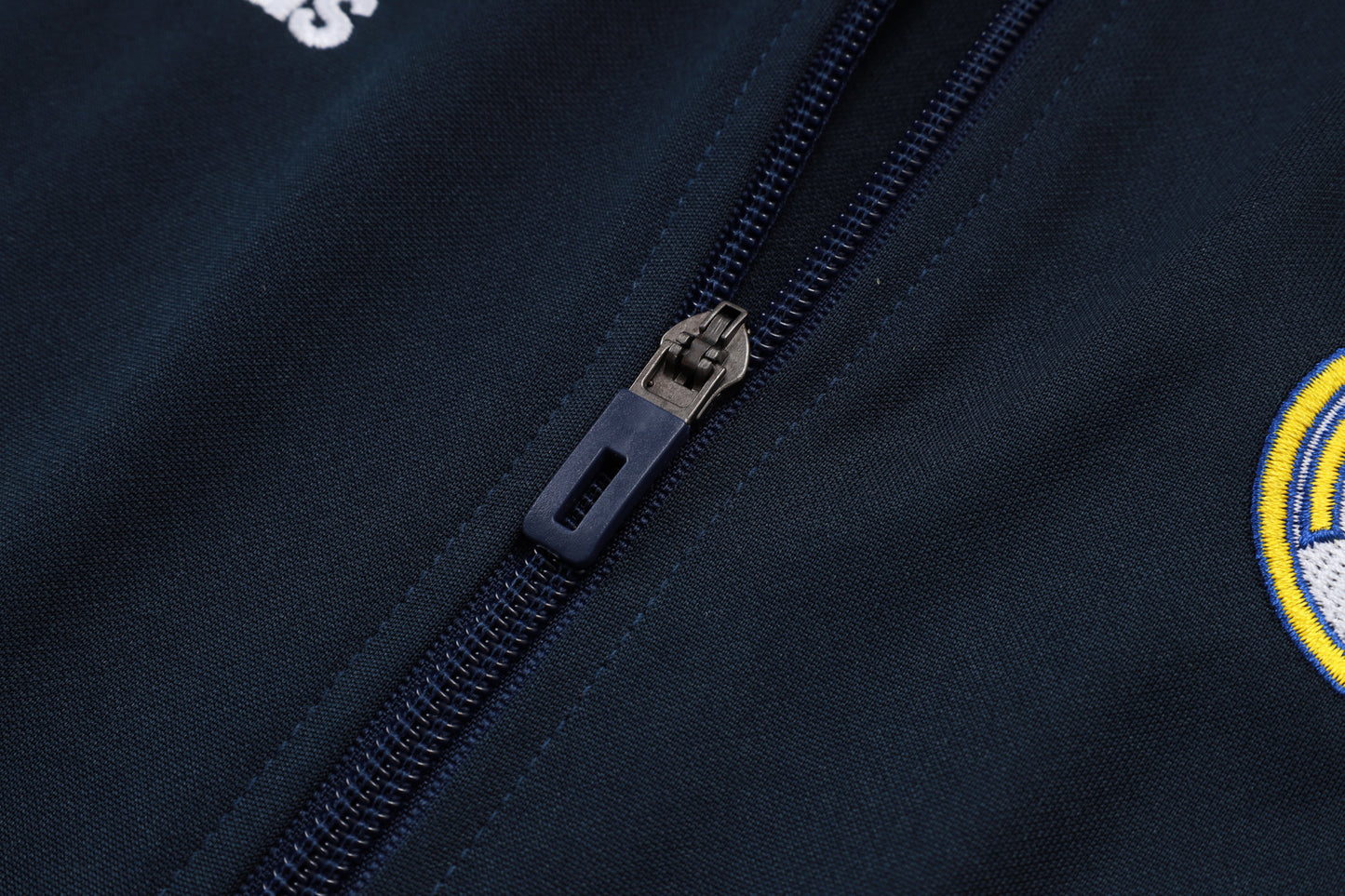 2023-24 Paris Saint-Germain PSG BEIGE Trainingsanzug-Set