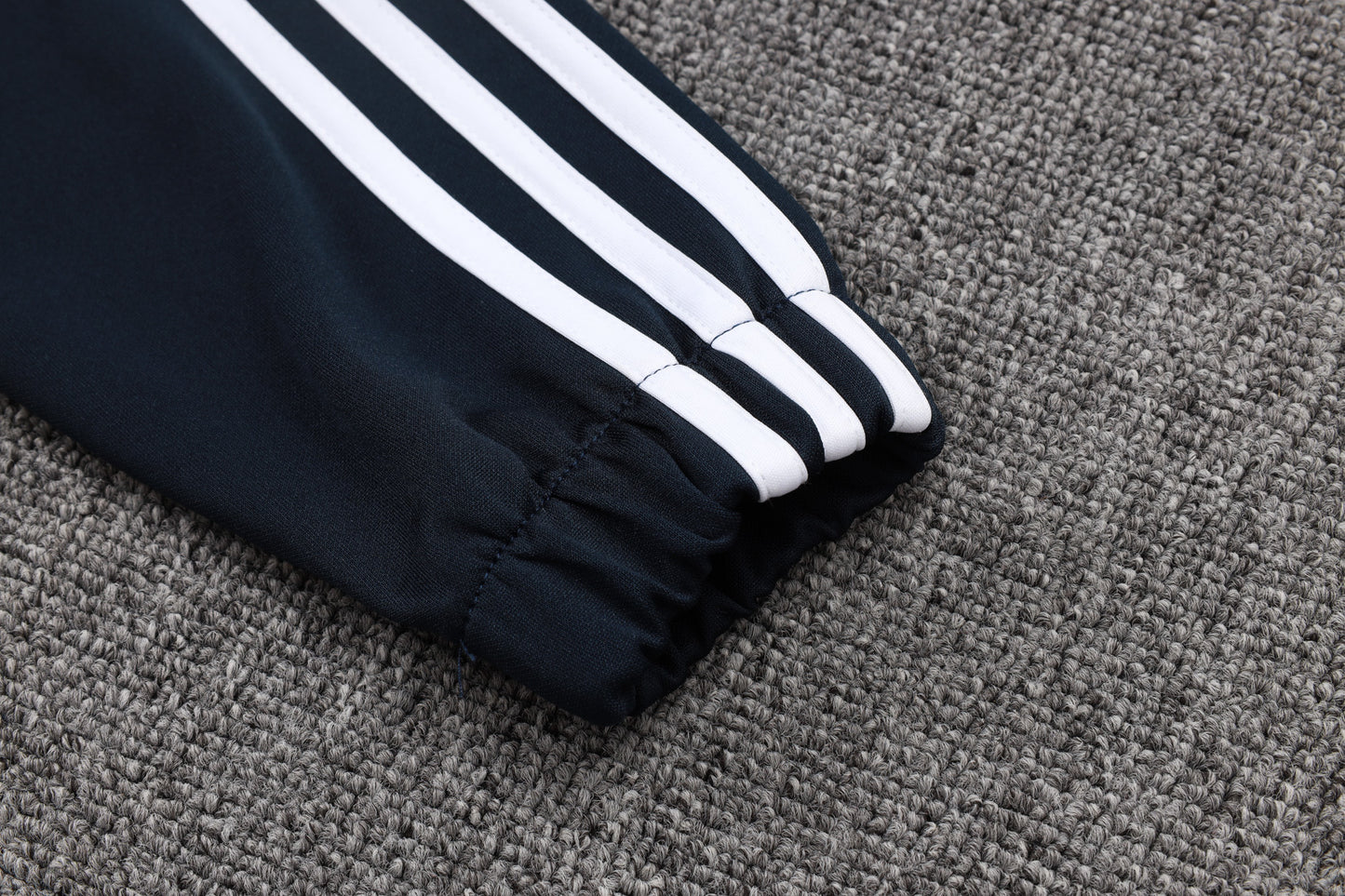 2023-24 Paris Saint-Germain PSG BEIGE Trainingsanzug-Set