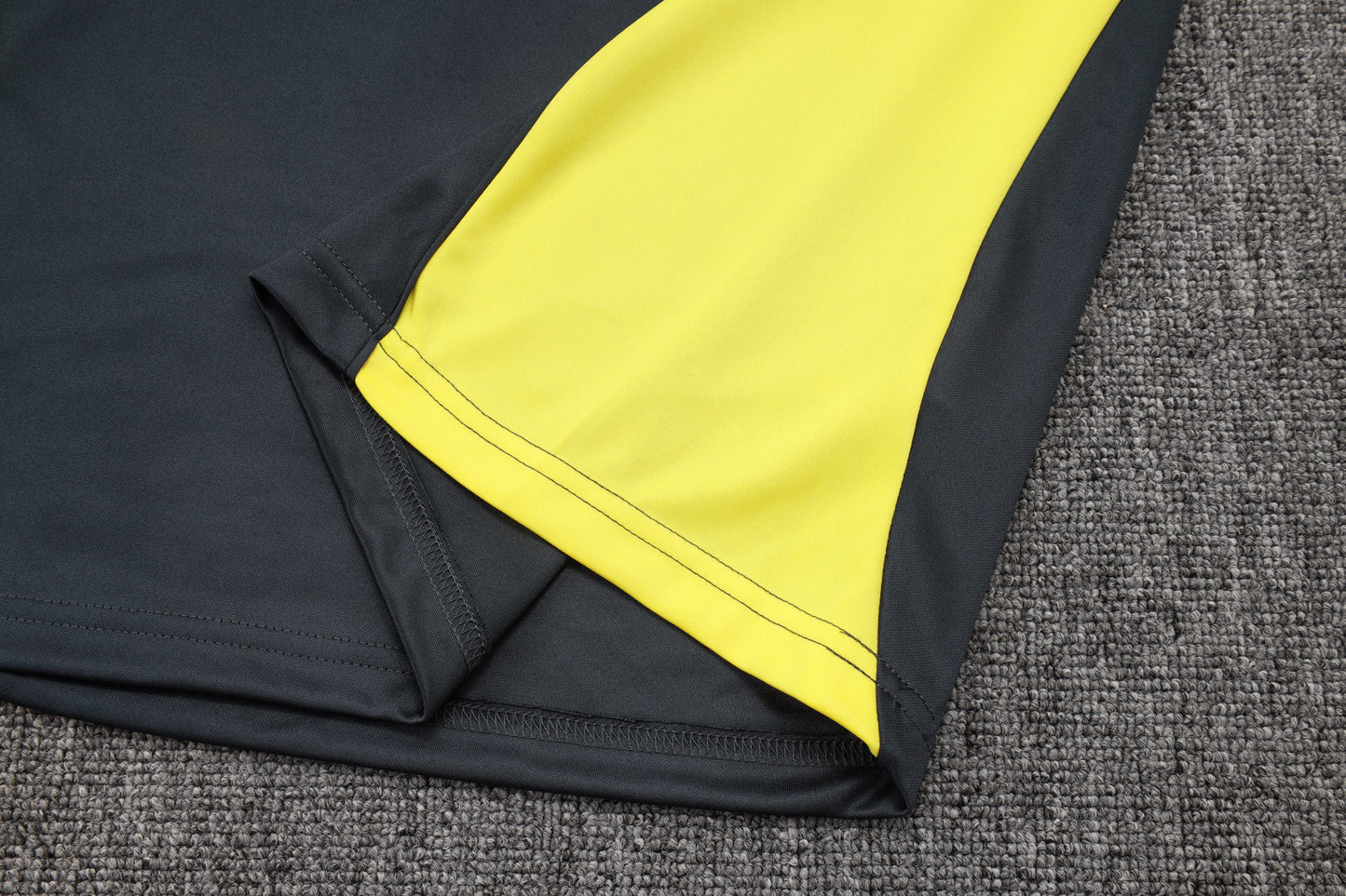 2025-26 Real Madrid Dark gray (yellow sleeves) Training Suit S-2XL