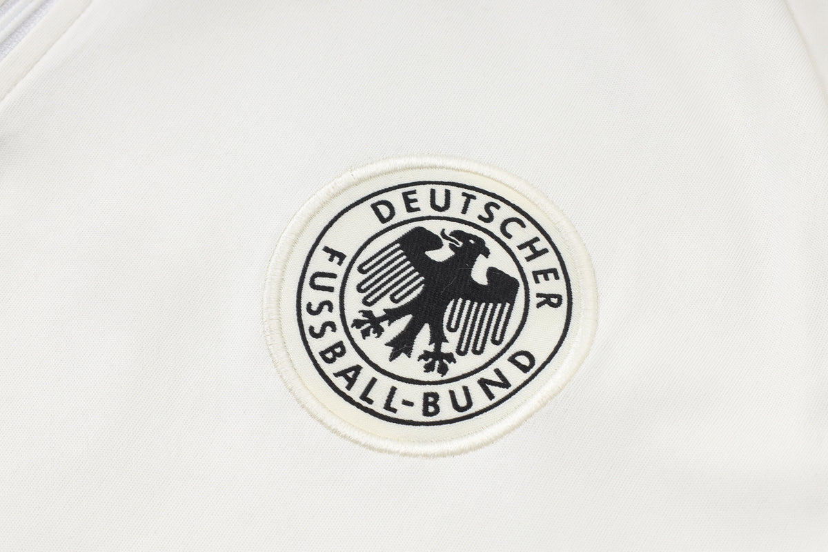 2026 Germany Beige Half Zip Training Suit Adults Or Children
