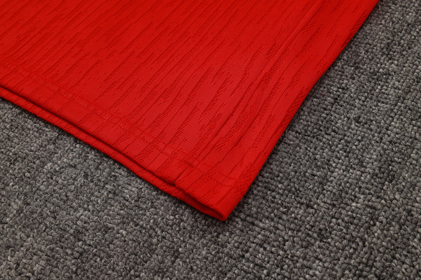 Conjunto de entrenamiento rojo del Barcelona 2024-25 (tallas S-2XL)