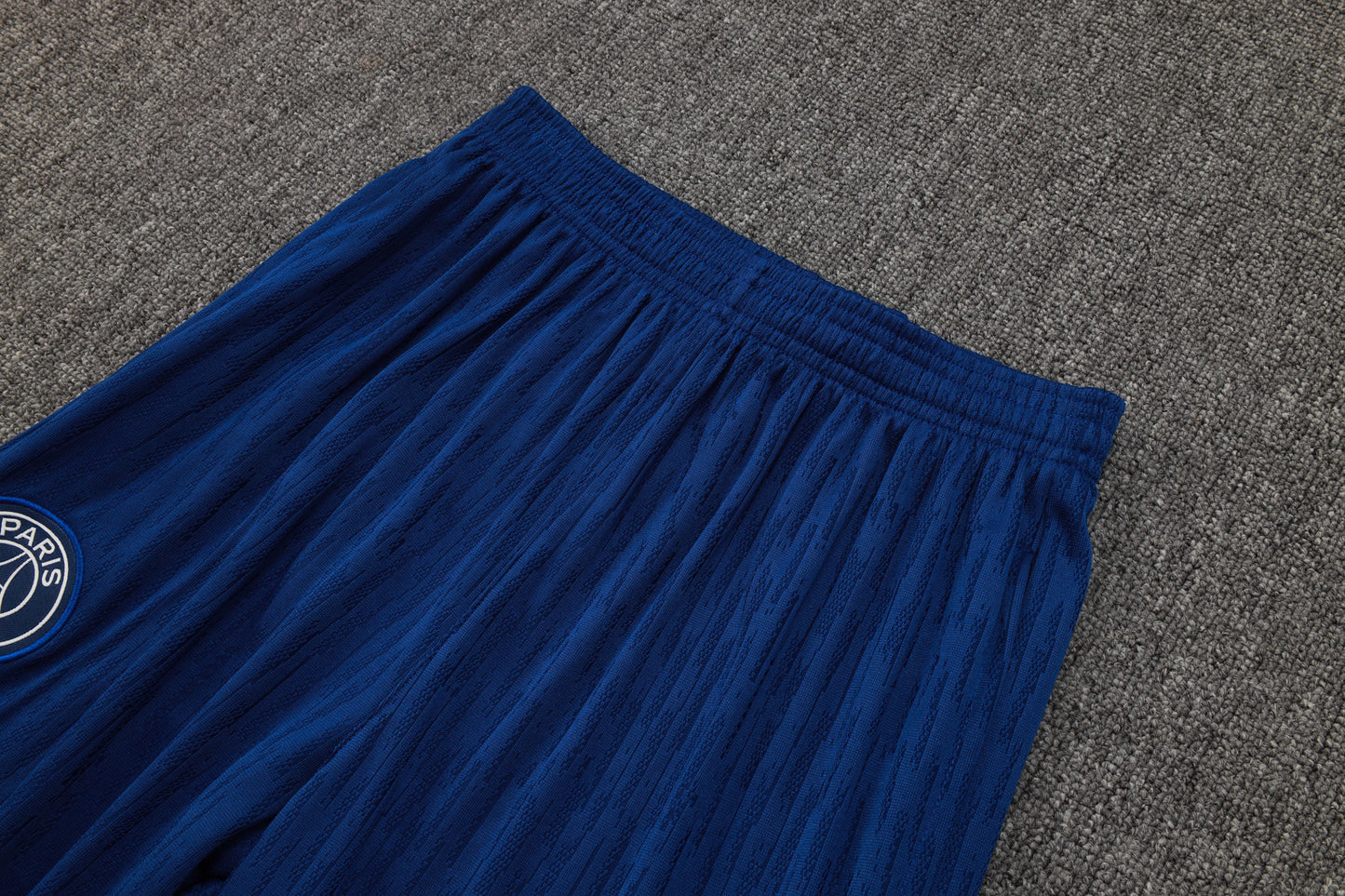 Conjunto de entrenamiento rojo del Barcelona 2024-25 (tallas S-2XL)