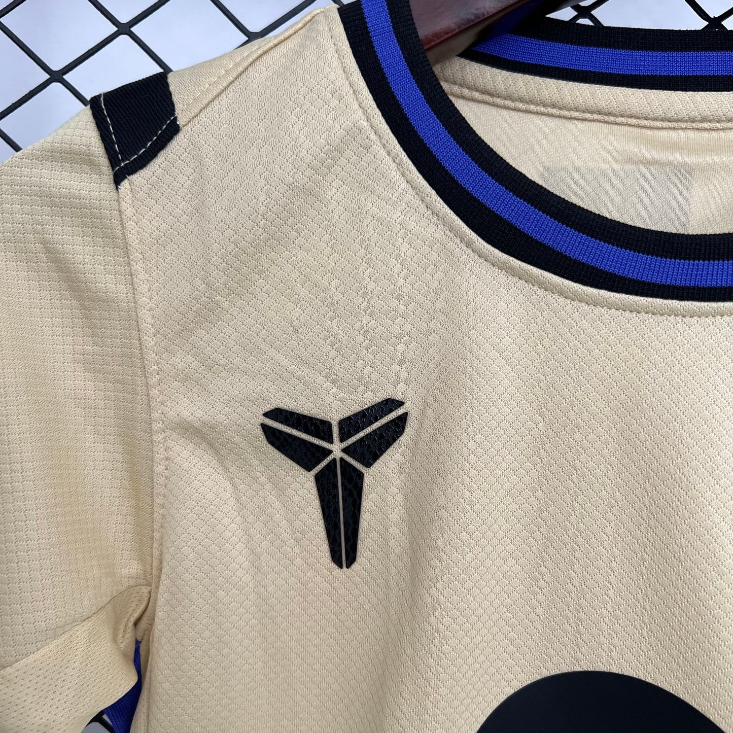 2024-25 Barcelona Drittes Trikot KINDER 16-28