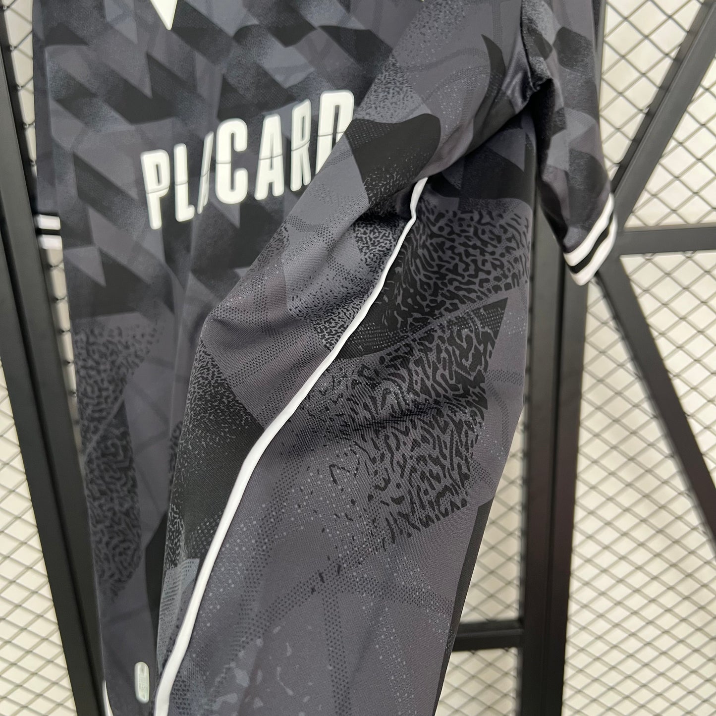 2025-26 Guimares away S-2XL