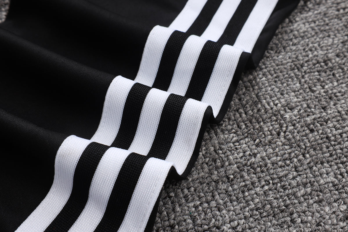 2026-27 Juventus Black Half Zip Training Suit Adults Or Children