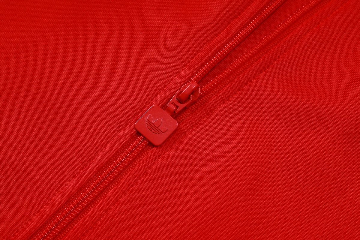 2026-27 Liverpool Red Full Zip Training Suit Adults Or Children
