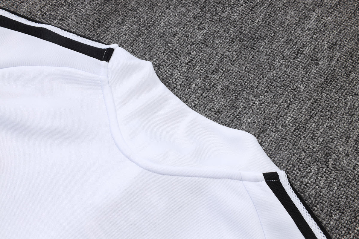 2026-27 Liverpool White Full Zip Training Suit Adults Or Children