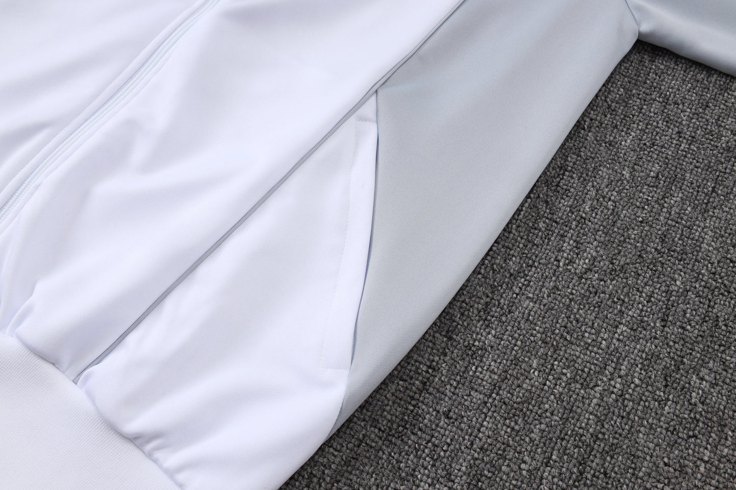 Conjunto de entrenamiento morado Edición especial del Real Madrid 2024-25 S-2XL