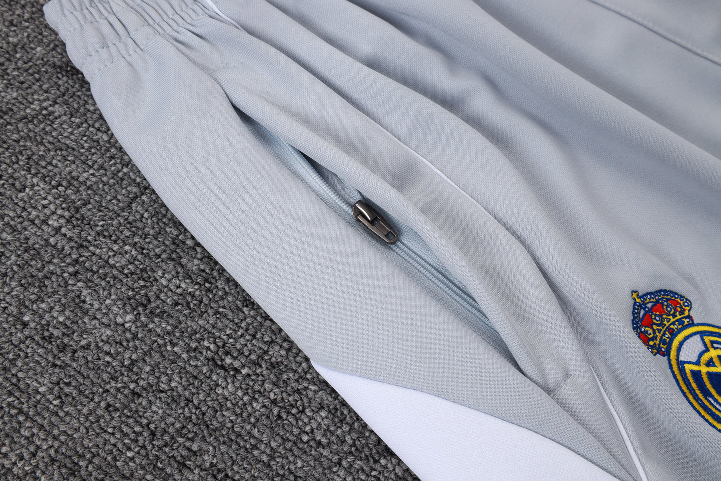 Conjunto de entrenamiento morado Edición especial del Real Madrid 2024-25 S-2XL