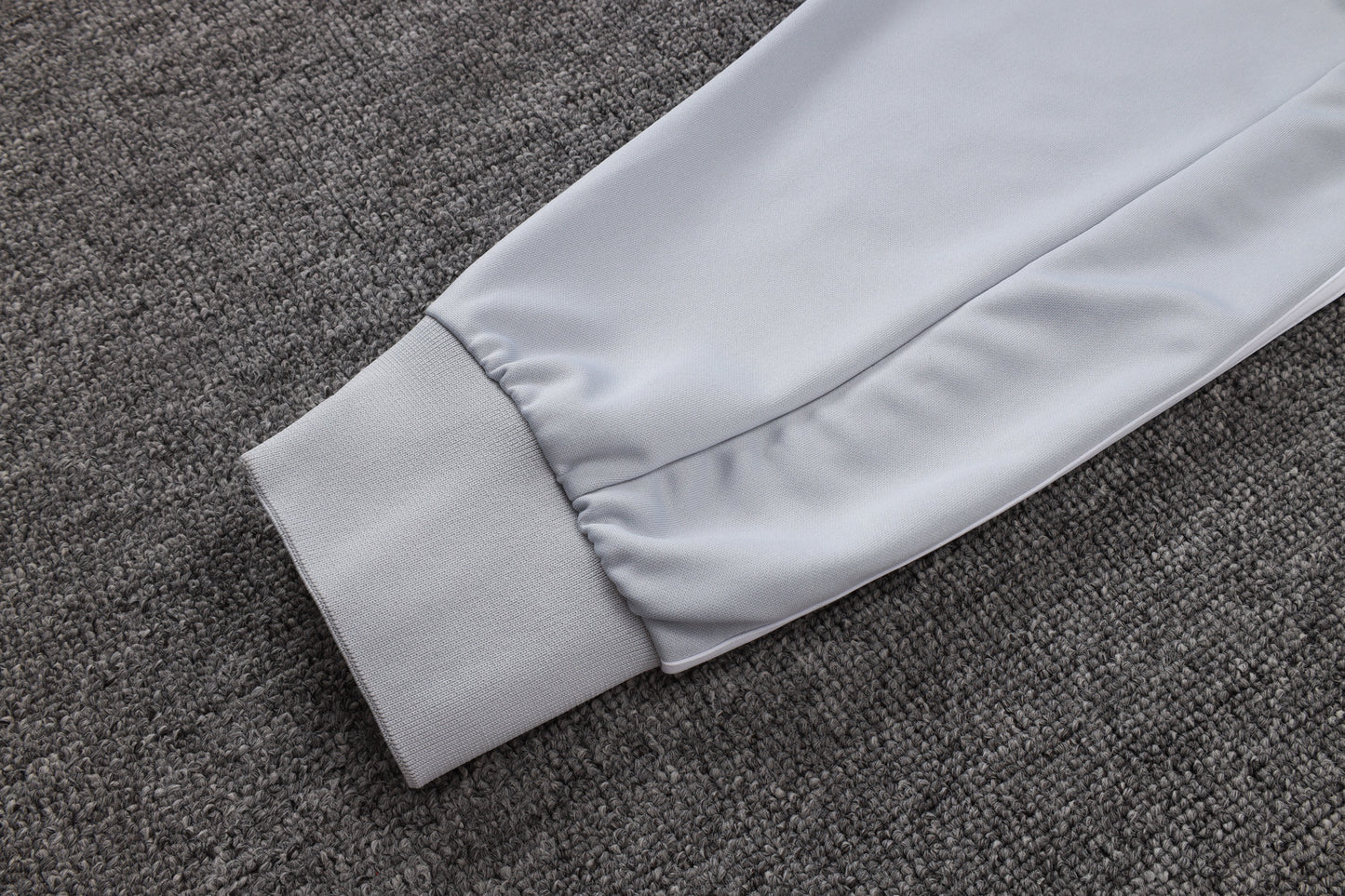 Conjunto de entrenamiento morado Edición especial del Real Madrid 2024-25 S-2XL