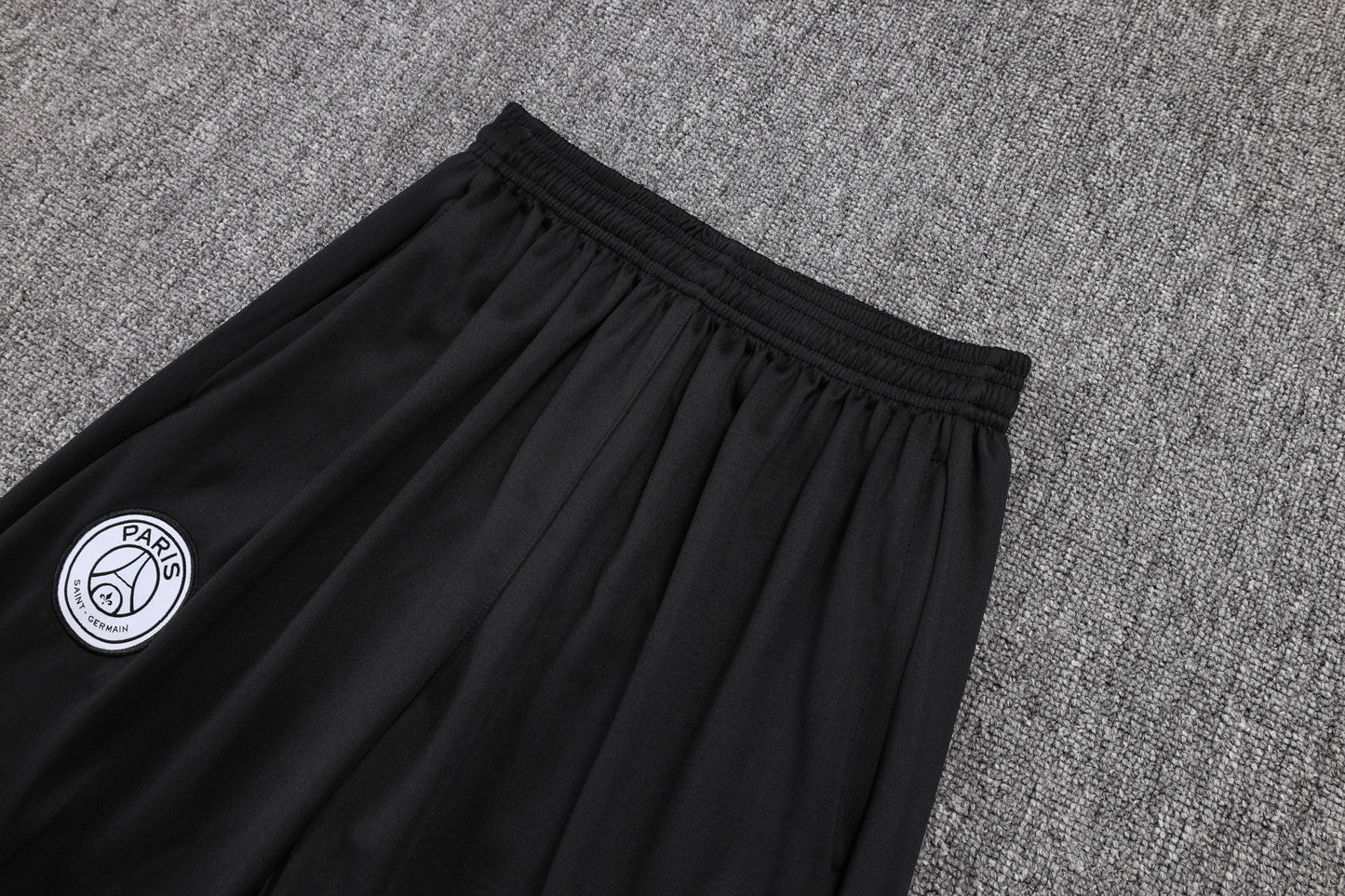 Conjunto de entrenamiento rojo del Barcelona 2024-25 (tallas S-2XL)