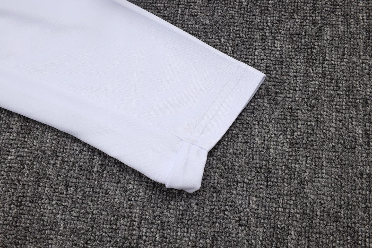 Conjunto de entrenamiento rojo del Barcelona 2024-25 (tallas S-2XL)