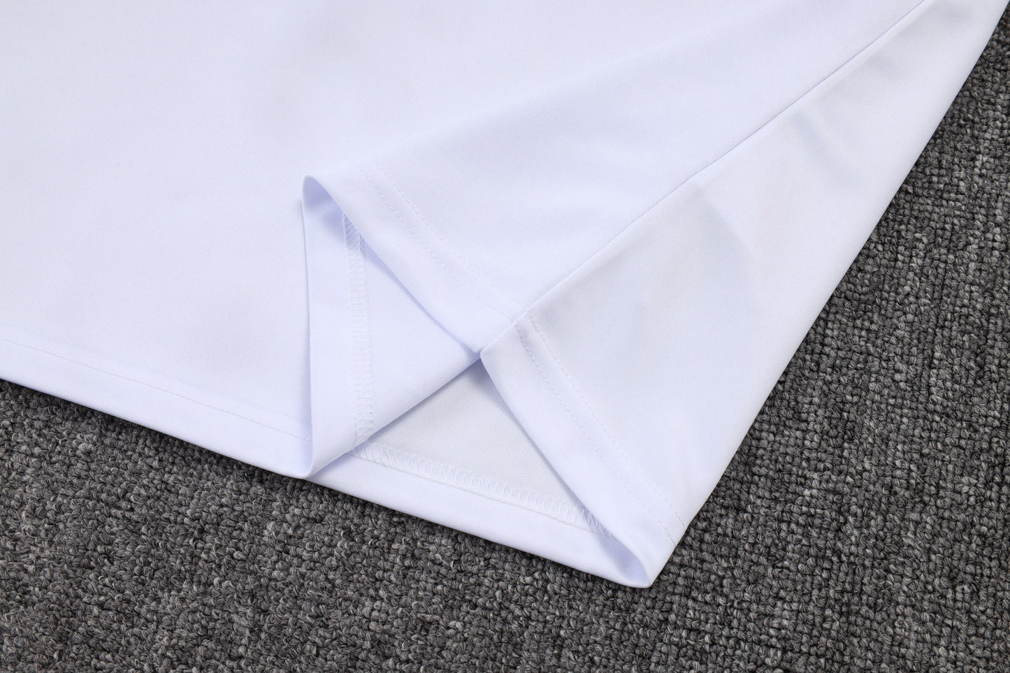 Conjunto de entrenamiento rojo del Barcelona 2024-25 (tallas S-2XL)